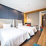 Holiday Inn Express Nanjing Xuanwu Lake by IHG