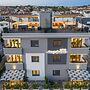 Luxury Majpruz Suites