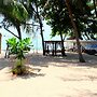 Tharadol Beach Resort