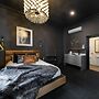 East Brunswick Hotel