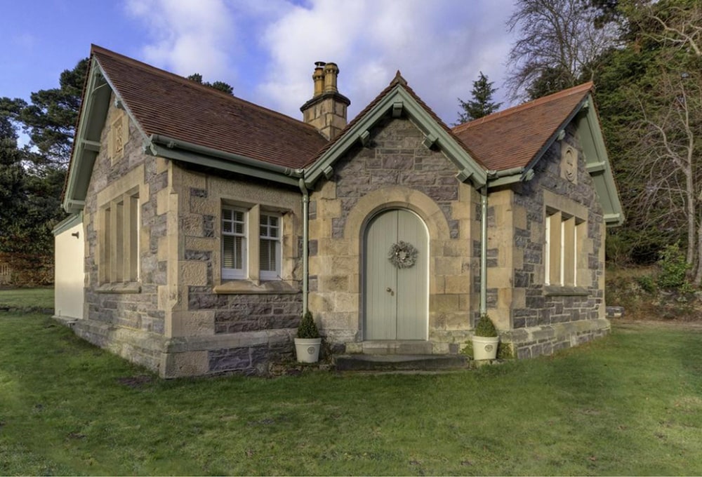 Firlands Lodge