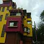 Home Stay World