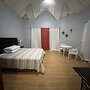Studio Chateau - Manor Park, Kingston 8