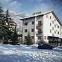 Hotel Dujany