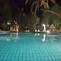 Garden Hotel
