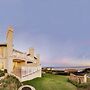 Pinnacle Point Beach and Golf Resort