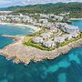Grand Palladium Lady Hamilton Resort & Spa All Inclusive