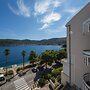 Hotel Issa