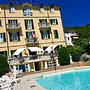 Hotel Caroline