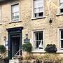 Bridge House Hotel