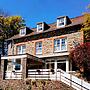 The Countryman Hotel