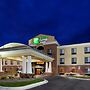 Holiday Inn Express Hotel & Suites Bay City by IHG