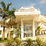 The Falls Hotel - Frente mar