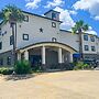 OYO Townhouse Beaumont Medical Center Area I-10