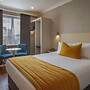 Eyre Square Hotel