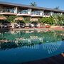 Beach Hotel Resort