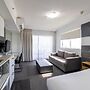 Oaks Townsville Hotel