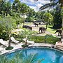 Mason Elephant Lodge