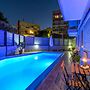 7 Palms Hotel Apartments