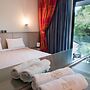 Pines Hotel