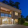 Super 8 by Wyndham Traverse City