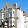OYO Tudor Lodge - Redcar Beach