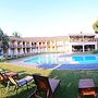 Elephant Lake Hotel