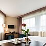 Hotel Victor Pruszków DeSilva