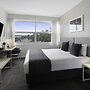 Quest Mawson Lakes