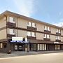 Travelodge by Wyndham Lethbridge