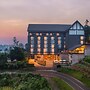 The Golden Ridge Hotel