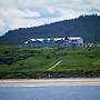 Cullen Bay Hotel