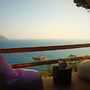 Cosmos Lounge