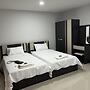 Thana Apartment