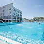 Flamingo resort