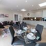 Reading Green Park Village Serviced Apt