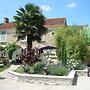 Le Petit Nailly