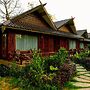 Mr. Charles Riverview Lodge