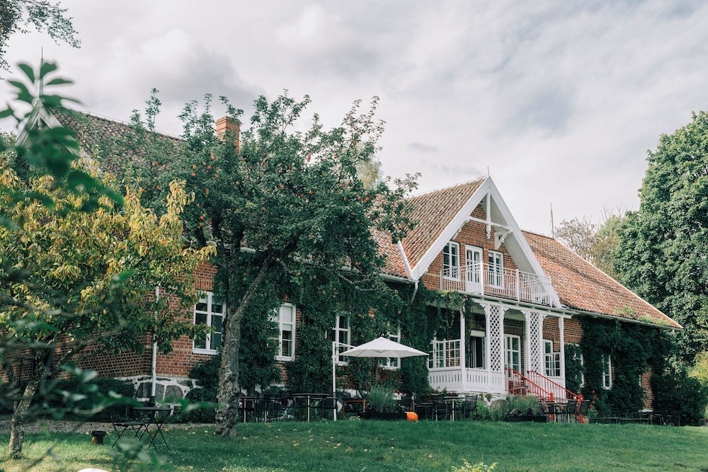 Tastecelebration Residence