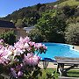 Milton Chalet Motel