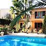 Maison Prestige Roberto Geissini