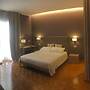 Robin Rooms