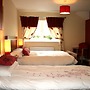 Laragh House