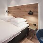 Hotel Town Living