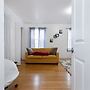 Racpanos Modern Stay on Ocean Avenue