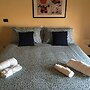JFK b & b