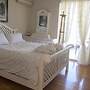 Athens Deluxe Apartment near Acropolis