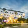R G Hotels and Resort