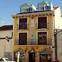 Hostal Las Grullas