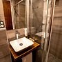 Golden Star Hotel